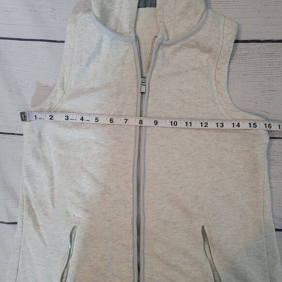 Athleta Size XXS Blissful Terry Vest Medium Oatmeal Heather Pleated Hooded Zip - Picture 5 of 9